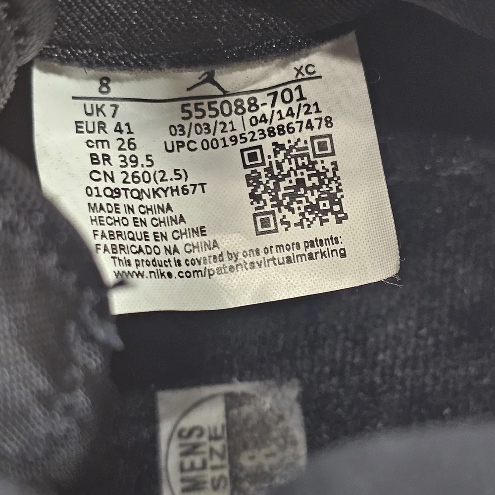 Nike Air Jordan Retro 1 High OG Pollen Size 8 Shoes Sneakers 555088 701 - Picture 11 of 11